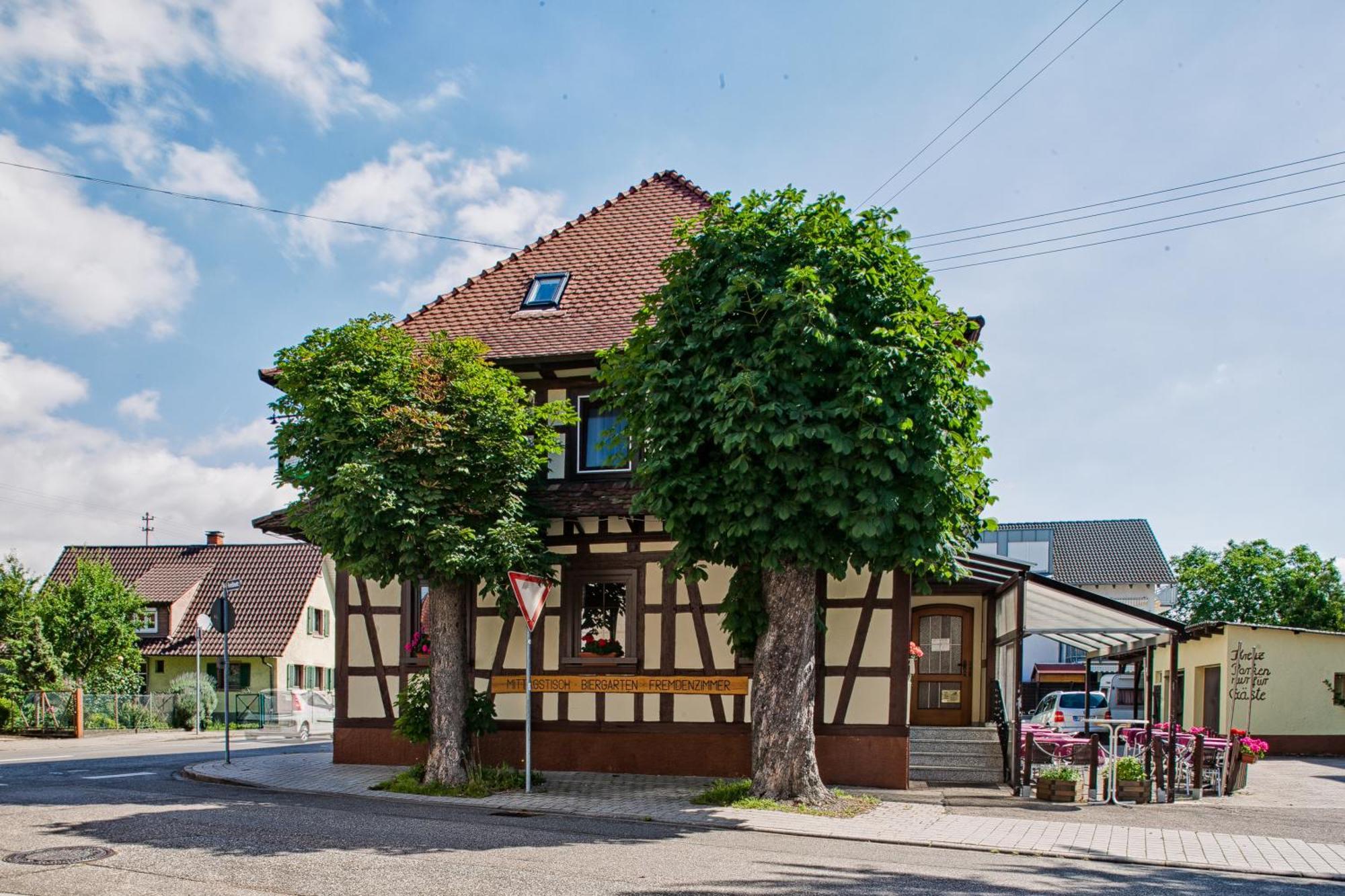 Landgasthaus Kreuz beim Tom Rastatt Exterior foto